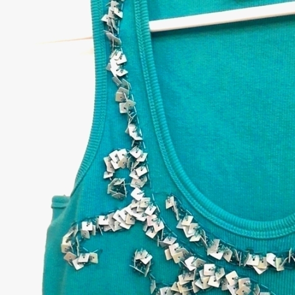 SEXY Aqua SEQUINED top -pair with bl or wt DENIM jacket! - Picture 4 of 9